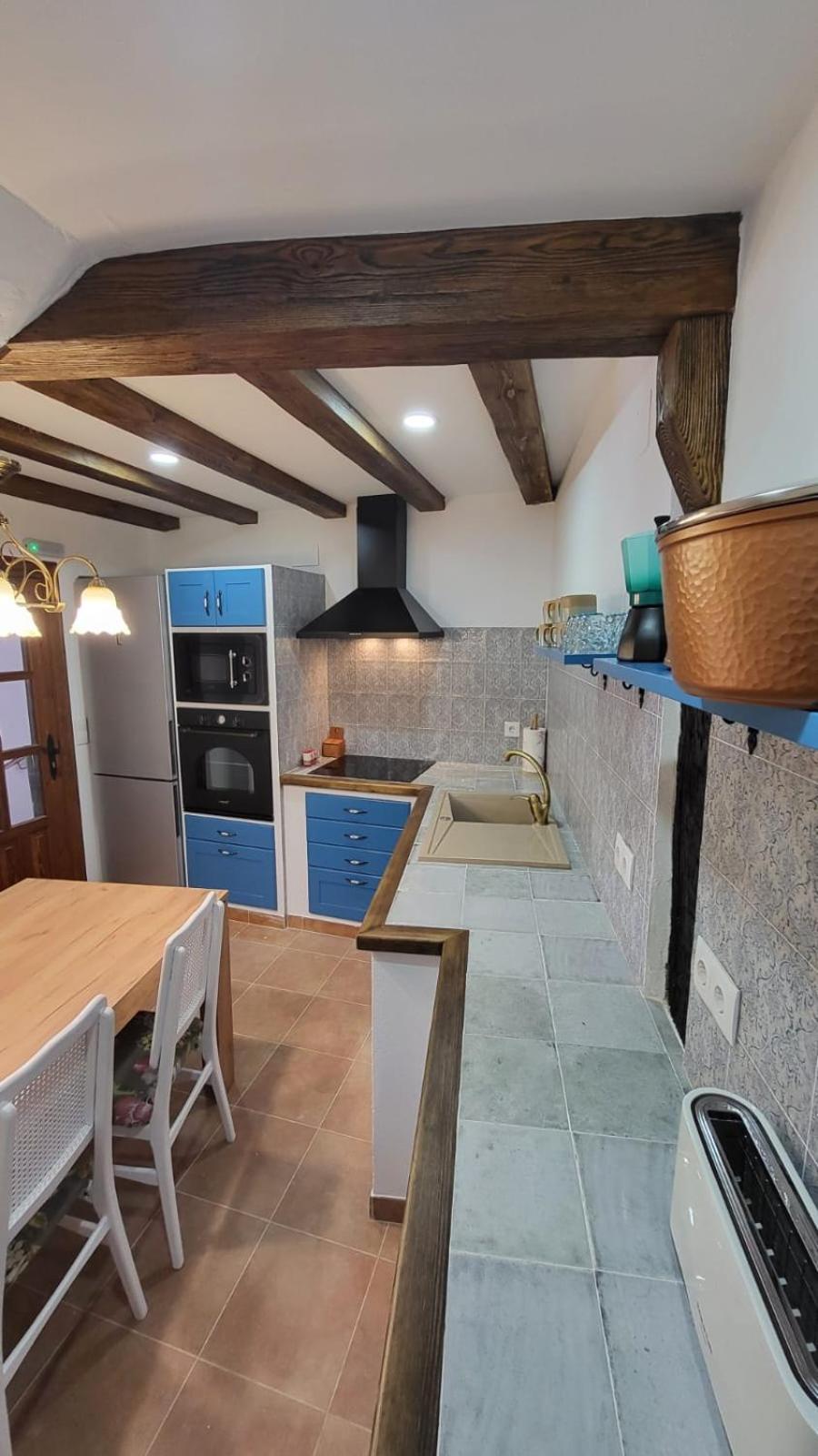 La Casona De Roser Cardenete Luaran gambar