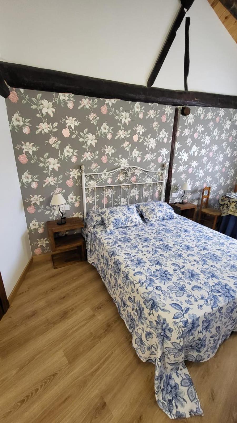 La Casona De Roser Cardenete Luaran gambar